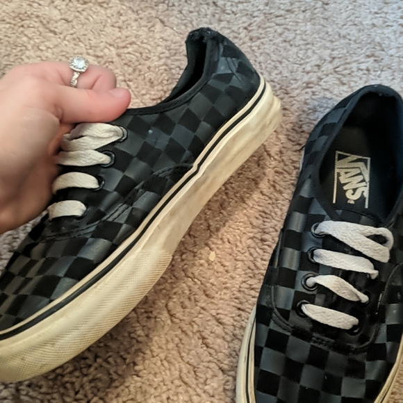 Checkered vans - Picture 4 of 5